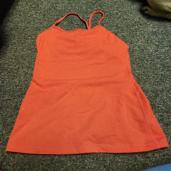 Red lululemon tank top - Picture 1 of 4